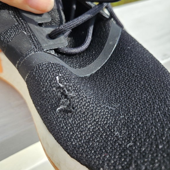 Adidas NMD R1 Running Sneakers Shoes Black Peach Size 9 - Picture 10 of 12